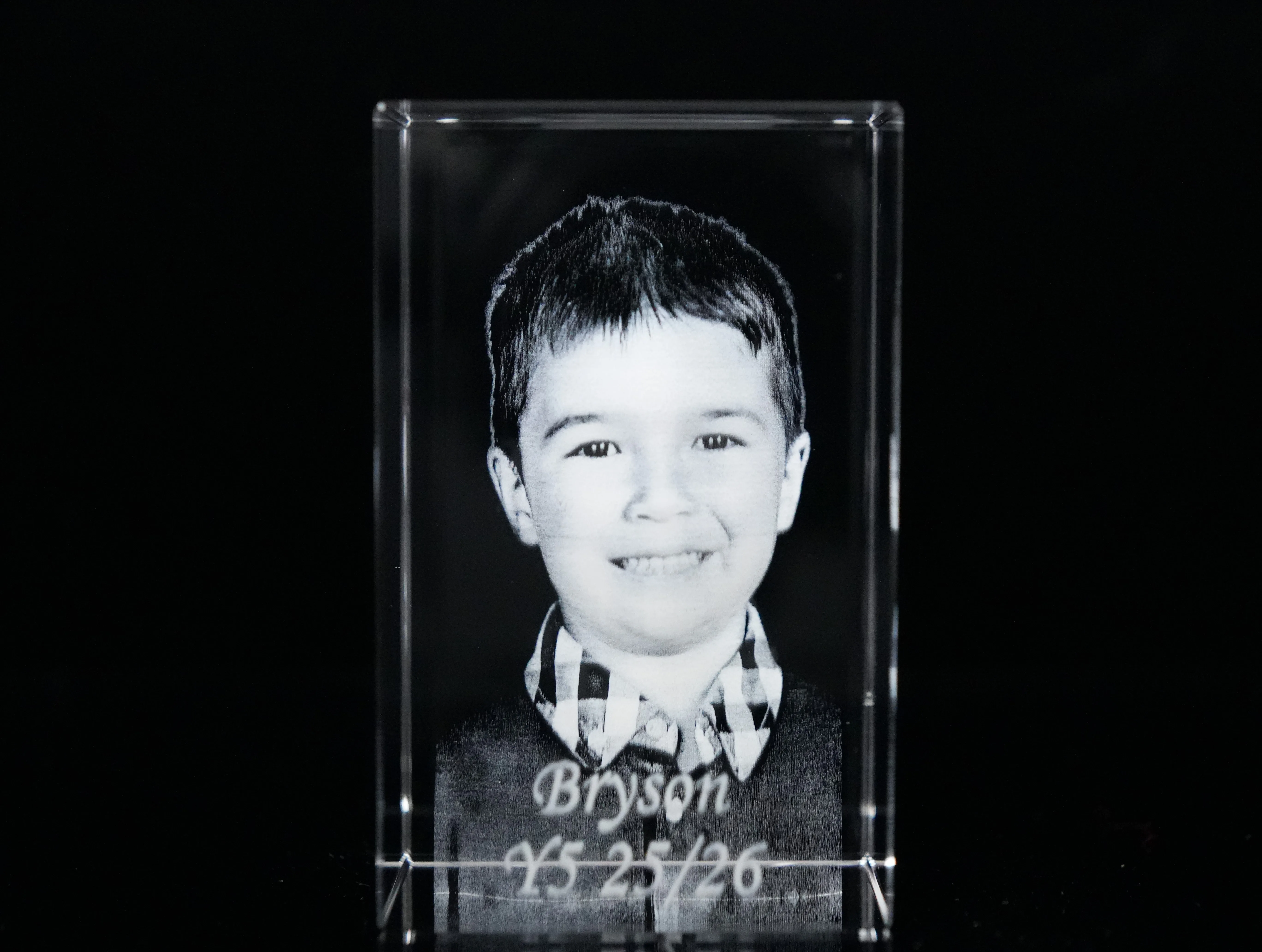 3D crystal photo engraving made in Byron Center Michigan | StrazX